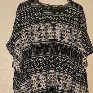 Tease Aztec Poncho Black White Size S